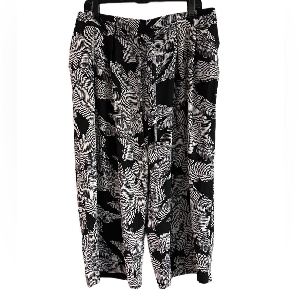 Worthington Black & White Tropical Floral Belted Wide Leg Crop Pants Size XL